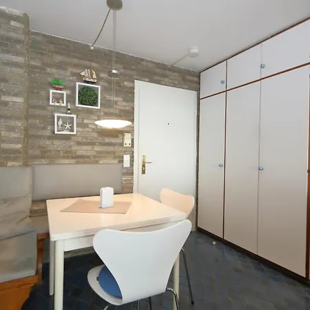 Haus-metropol-175-ob *