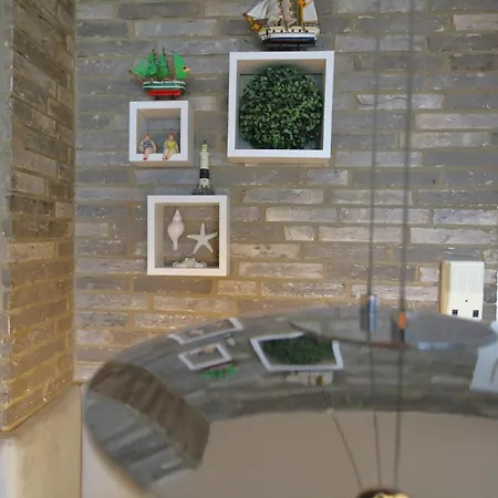 Haus-metropol-175-ob Apartamento *